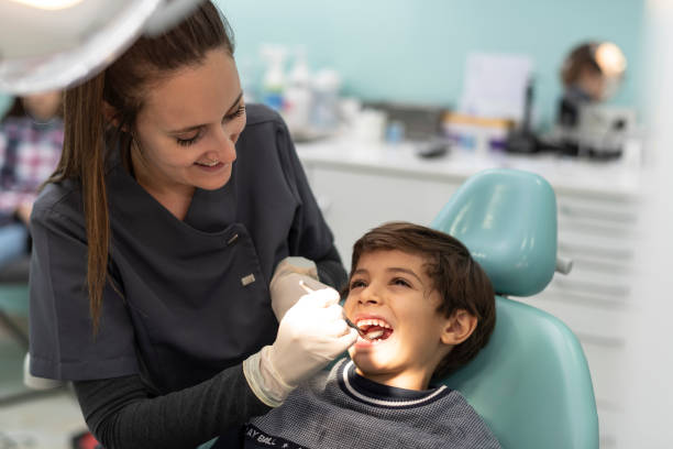 Best Emergency Root Canal Treatment in Oakwood, GA